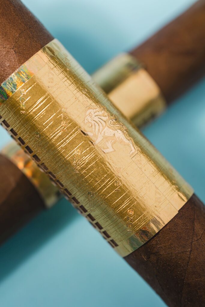 Meerapfel Cigar Introduces Ernest Lancero 1 001.ErnestLanceroRing