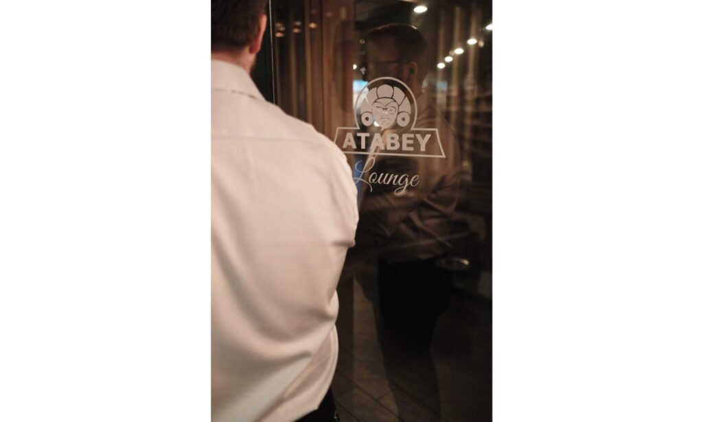 Atabey Lounge Opens with Ambassador Fine Cigars, AZ 1 Atabey Lounge Opens With Ambassador Fine Cigars AZ.5