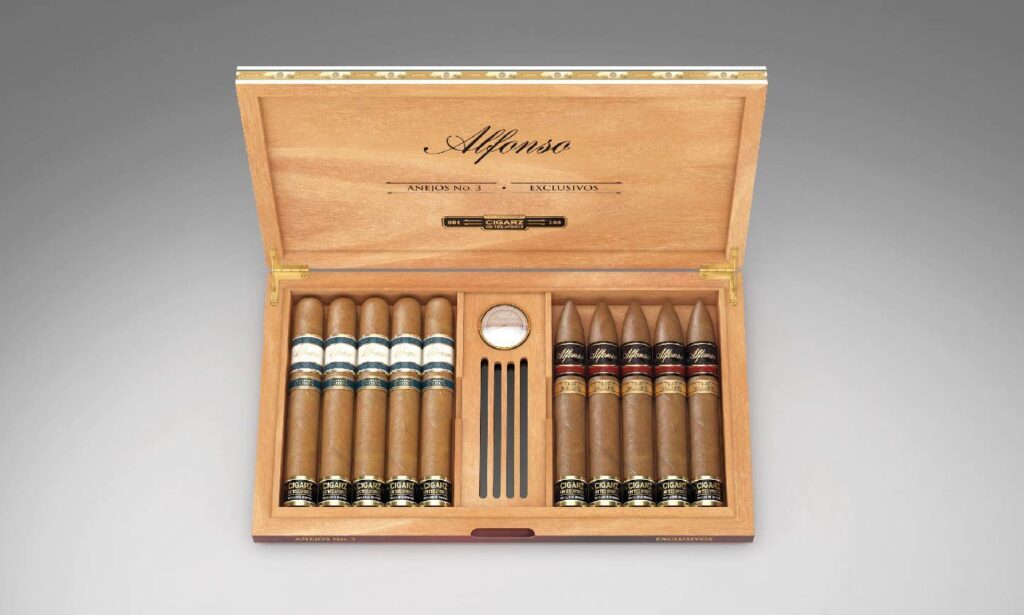CIGARZ ON THE AVENUE CELEBRATES 30TH ANNIVERSARY WITH EXCLUSIVE ALFONSO HUMIDOR BY SELECTED TOBACCO