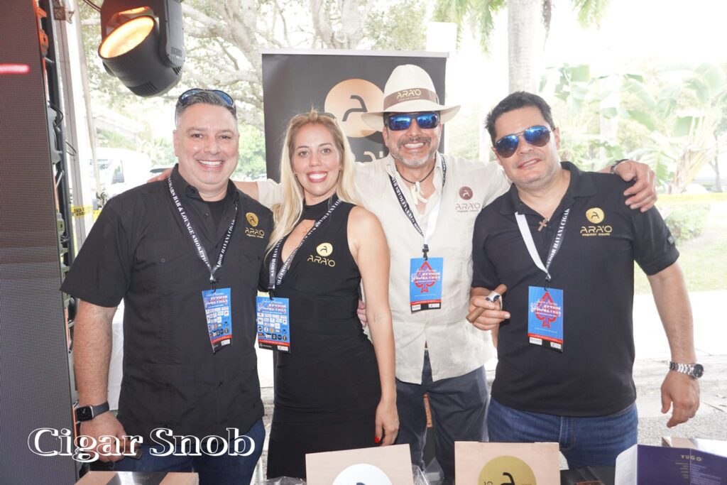 Smoke This 2025 38 Carlos Ahmed Carus Sandra Nunez Julian Cuevas and Hiram Diaz