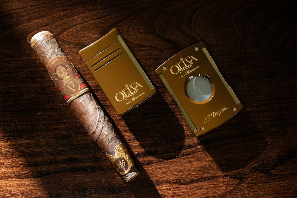 S.T. Dupont Special Edition Oliva Collection 6 ColesofLondon STDupont Oliva 10