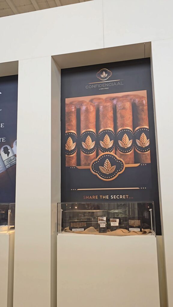 Confidenciaal on M.K.Soehne booth50