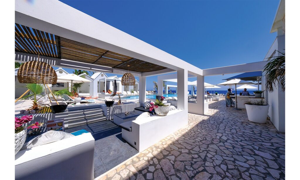 Discovering the Colors of Curaçao 5 Curacao 5