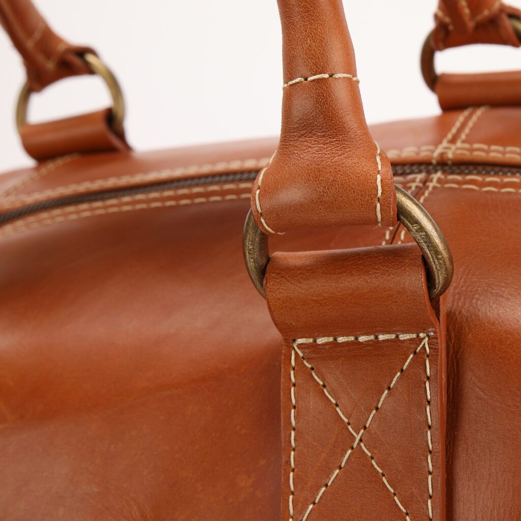 Manny Iriarte launches "Fuente The Opus X Society" 32 DB3