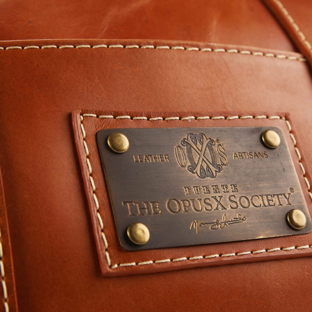 Manny Iriarte launches "Fuente The Opus X Society" 33 DB4