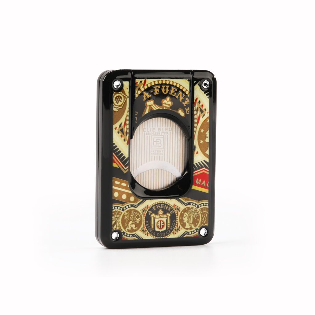 Manny Iriarte launches "Fuente The Opus X Society" 68 DC8