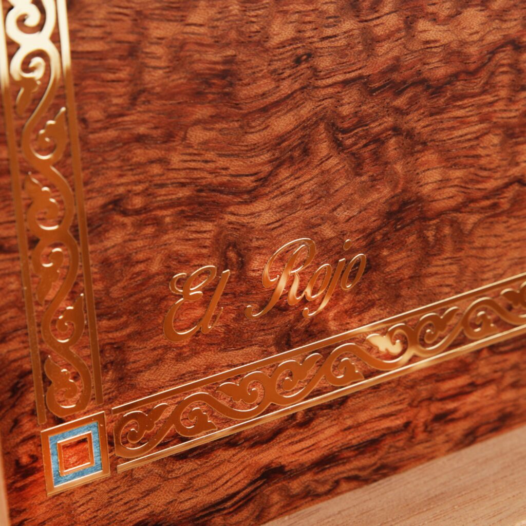 Manny Iriarte launches "Fuente The Opus X Society" 18 EBR17