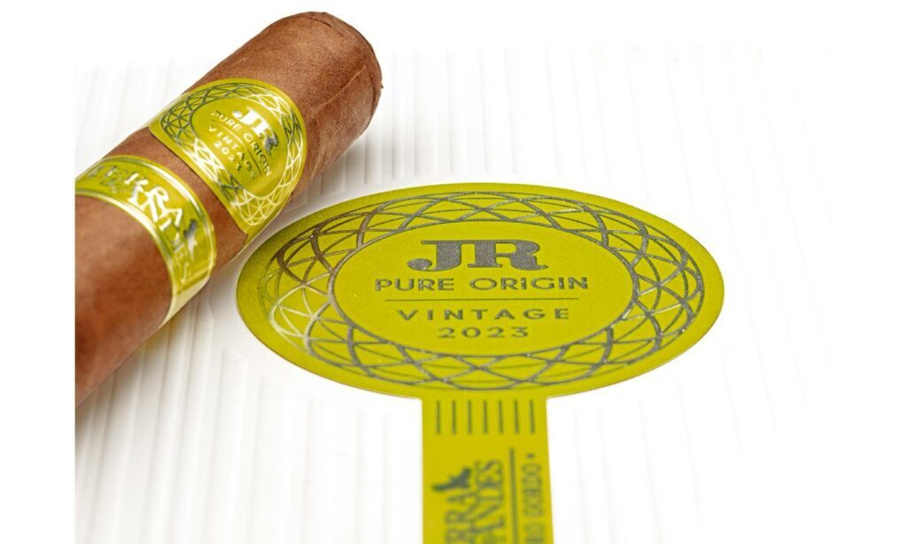 JR Cigar Releases Pure Origin Terra de Andes.2