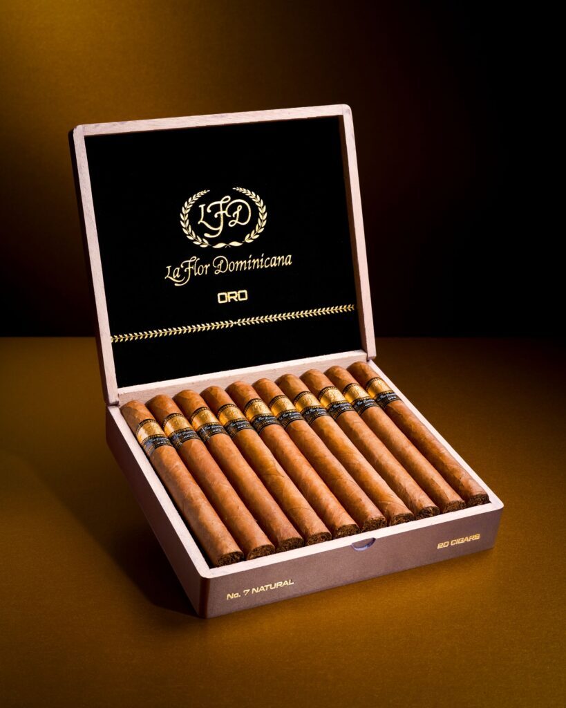 LFD ORO No.7 Box Mood Photo