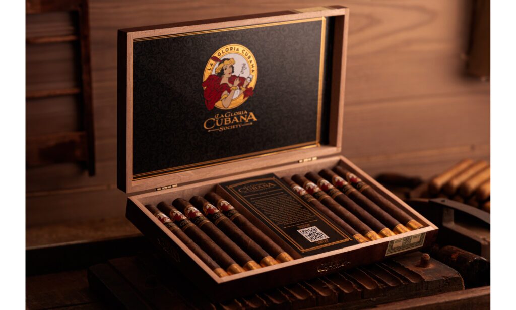 La Gloria Cubana Society II Cigar.2