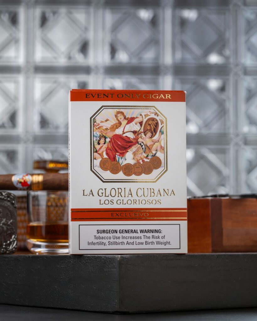 Ernesto Perez-Carrillo Teams up with La Gloria Cubana for an Event-Only Cigar 4 Los Gloriosos Salomon 5