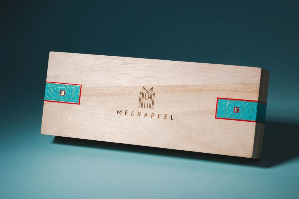 MEERAPFEL3