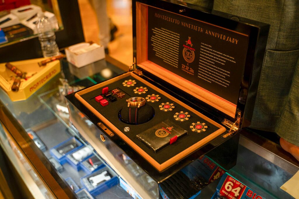 Montecristo 90th 8 to 8 30th 37