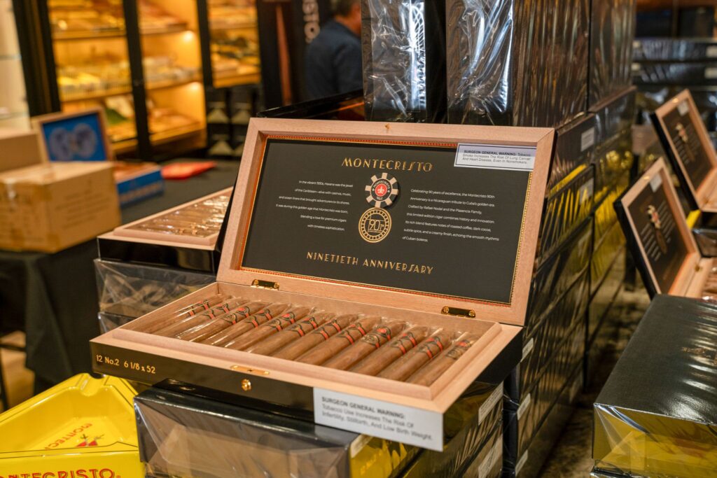 Montecristo 90th 8 to 8 30th 53