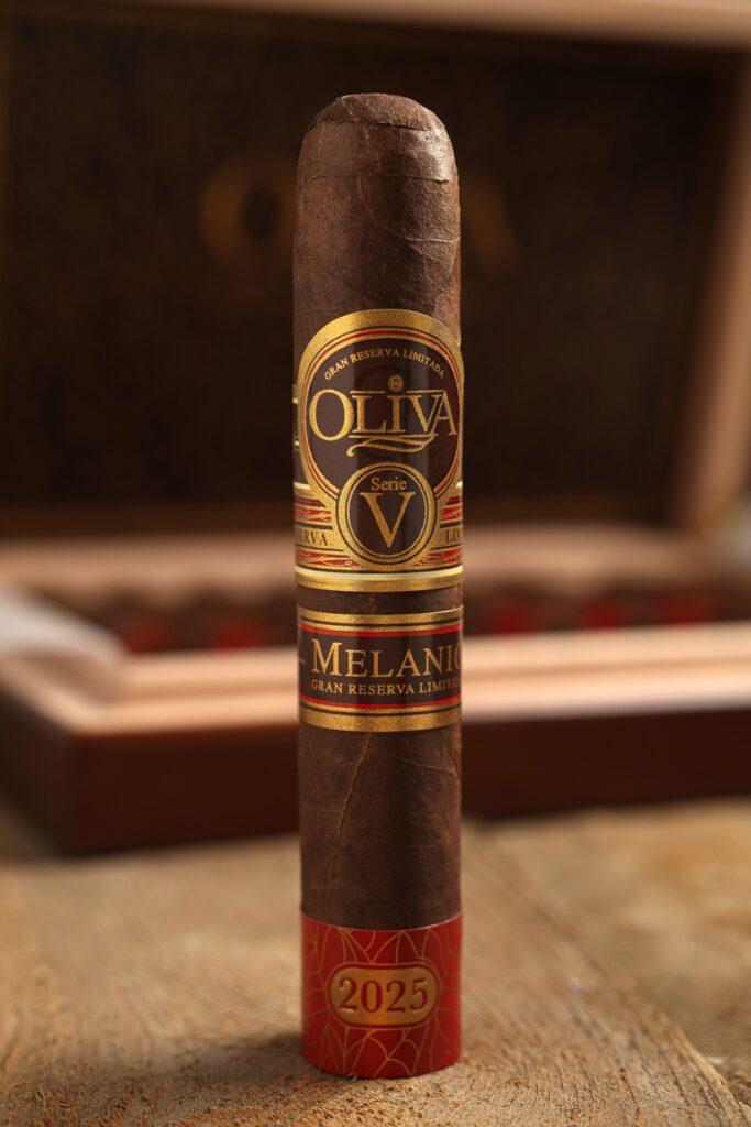 Oliva Serie V Melanio Limited edition 3
