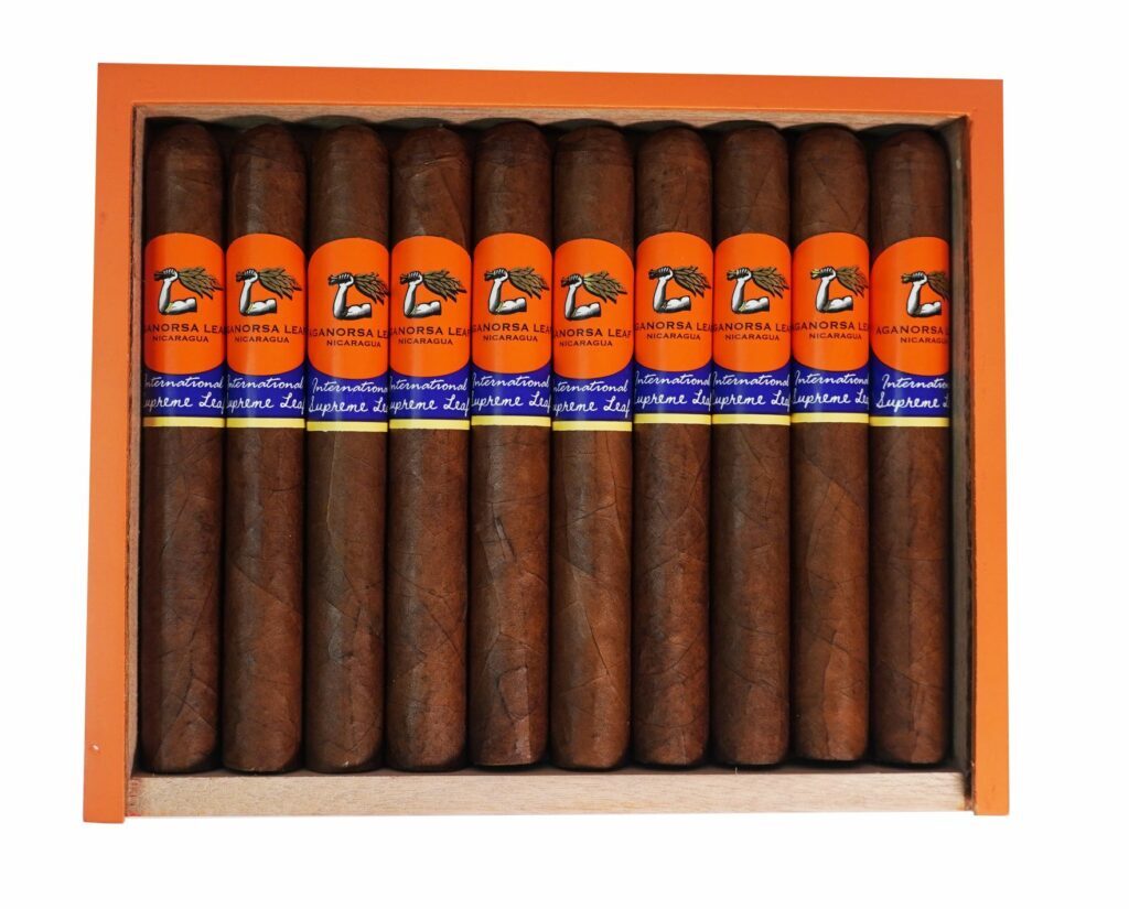Two International Exclusive Sizes of Supreme Leaf Coming to InterTabac in Dortmund 3 Open Box above angle Euro Toro