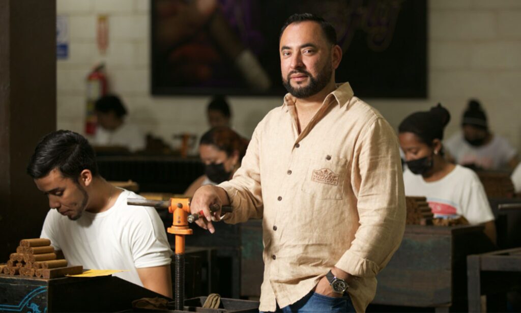 The Long and Winding Road of Oscar Valladares Tobacco & Co. 4 Oscar 5