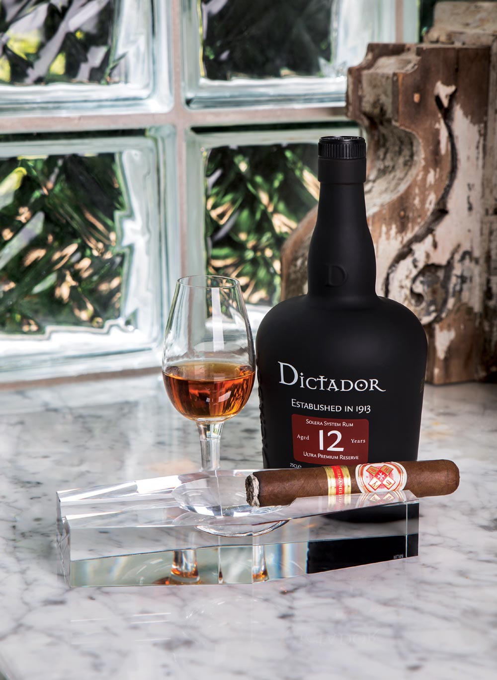 Perfect Pairings - Dictador 12 Year Rum & Hoyo La Amistad by AJ Fernandez