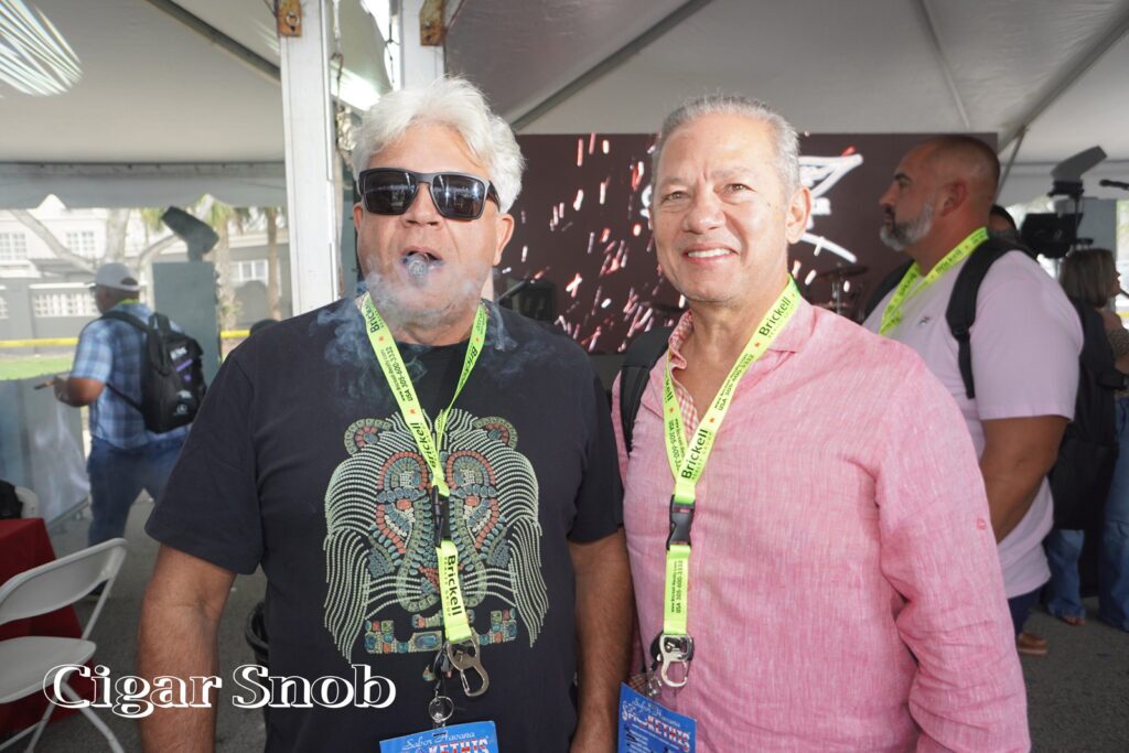 Smoke This 2025 14 Reno Eiranova and Roberto Ramos