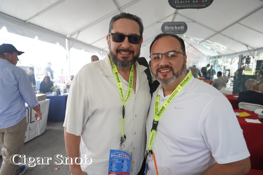 Smoke This 2025 11 Roberto Riadigos and Dario Jimenez