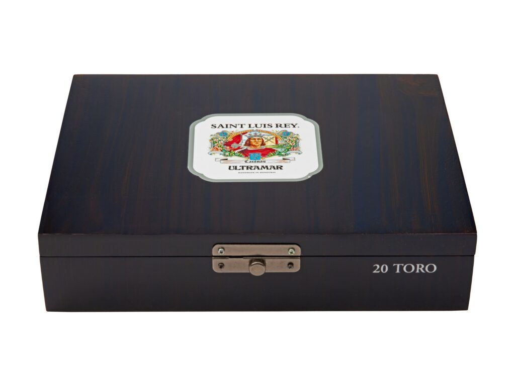 SLR Carenas Ultramar Toro Closed Center 4000x3000 1