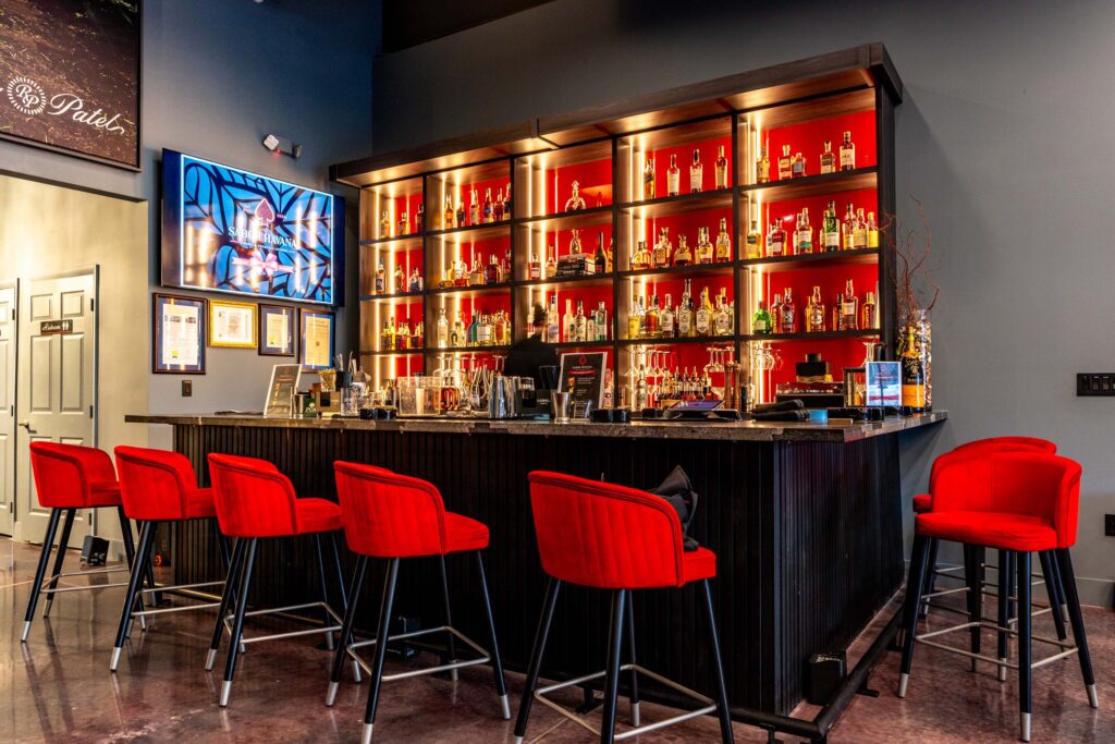 Sabor Havana Cigars Unveils Cocktail Lounge 8 unnamed 1 68