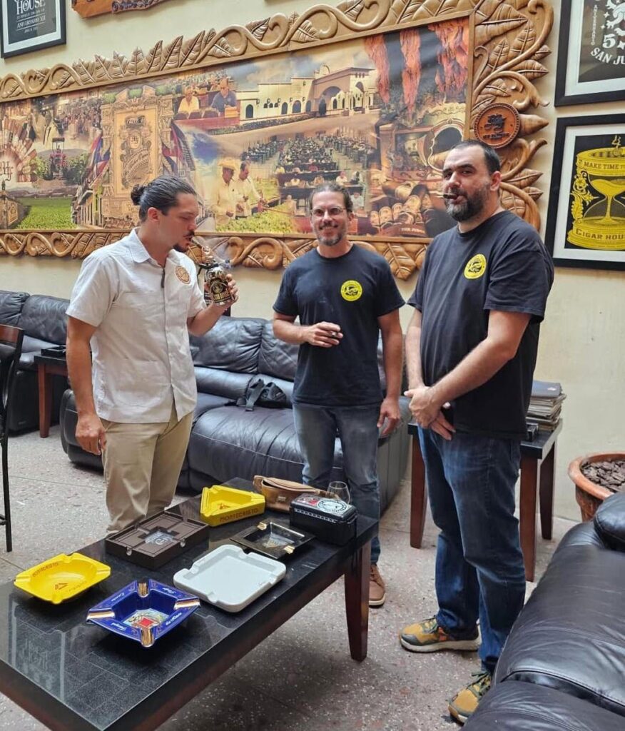 Privada Cigar Club Brings El Club del Turro Cigars to U.S. Retailers 4 unnamed 10 3