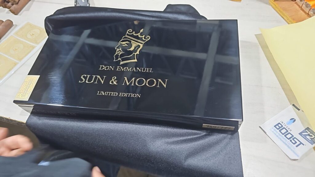 Don Emmanuel Cigars Showcases Sun & Moon Limited Edition 1 unnamed 5 29