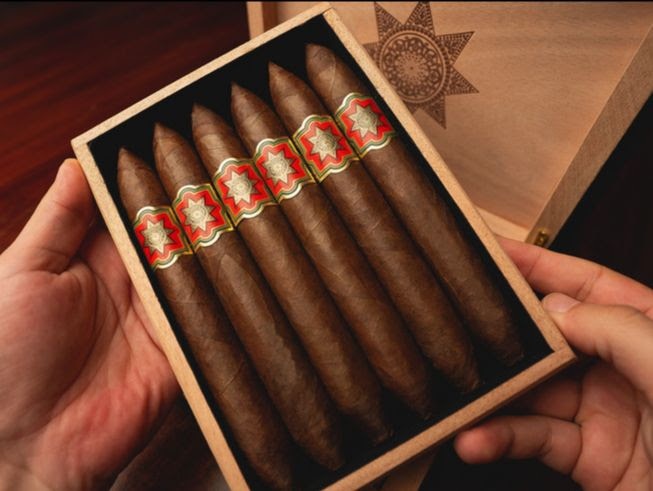 Foundation Cigar Company Shipping the 2024 Release of the Tabernacle Knight Commander 1 unnamed 7 10