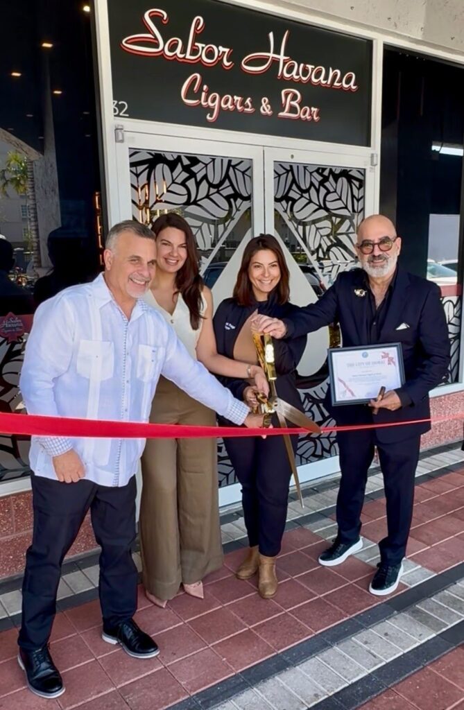 Sabor Havana Cigars Unveils Cocktail Lounge 2 unnamed 7 19