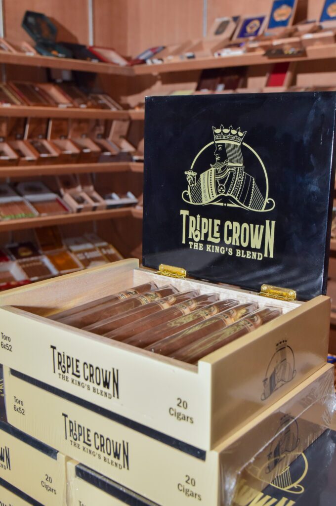 Triple Crown Cigar Lounge Announces New Proprietary Cigar, The King’s Blend 3 Copy of Triple Crown Kings Blend cigars in signature case
