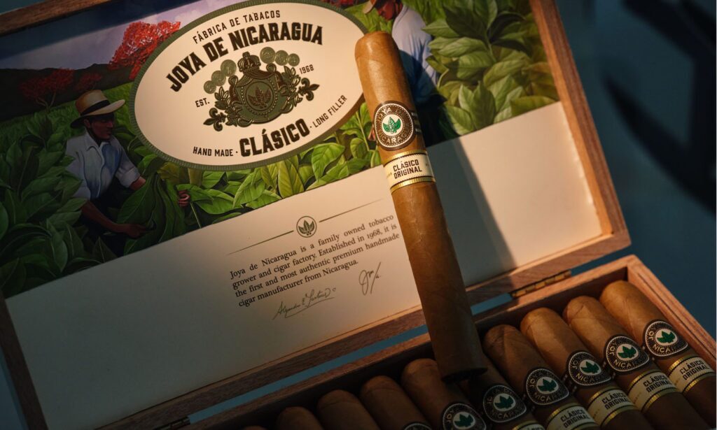 The White House Cigar Lives On... 3 Joya ClasicoOriginal 2