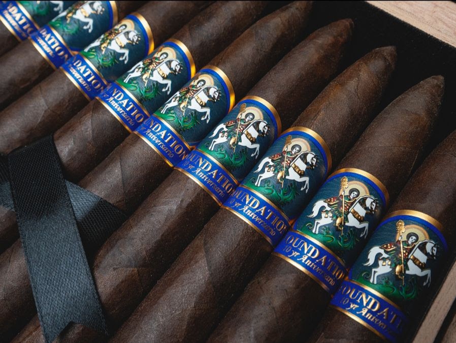 Foundation Cigar Company Commemorates 10 Years with Aniversario Blend 6 unnamed 1 38